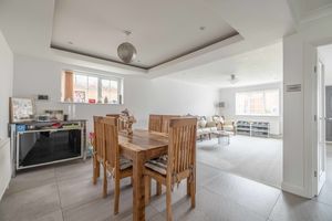 Photo 16- click for photo gallery